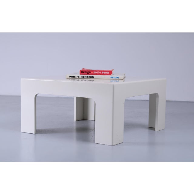 Wood Space Age White Square Coffee Table from Artifort, 1970s For Sale - Image 7 of 13