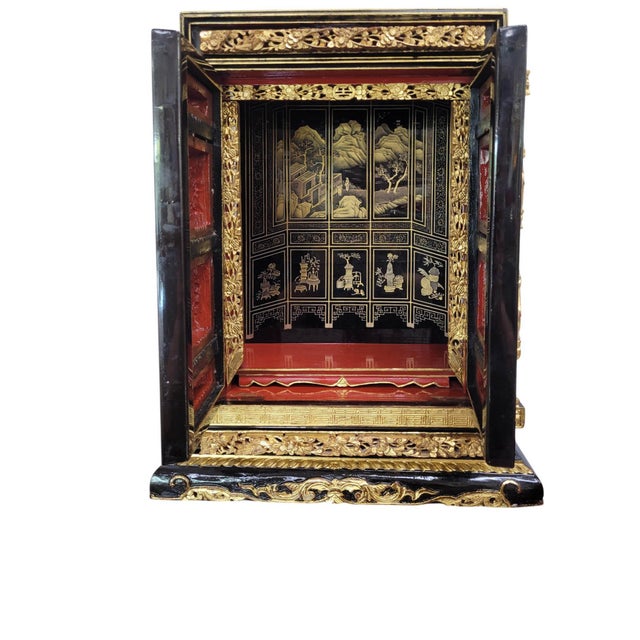 Antique Meiji/Taisho Japanese Lacquer & Gilt Butsudan Shrine With Dainichi Nyorai Buddha For Sale - Image 9 of 15