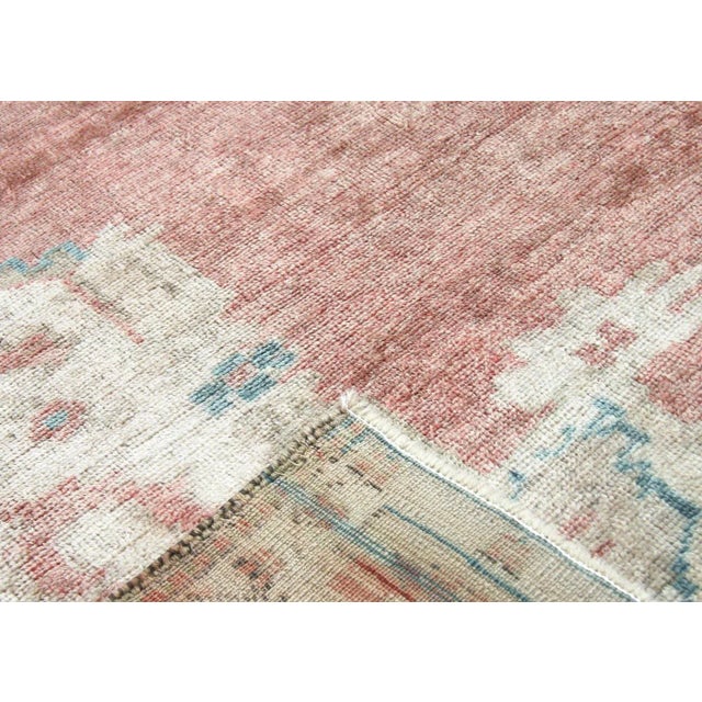 1960s Turkish Oushak Rug For Sale - Image 4 of 6