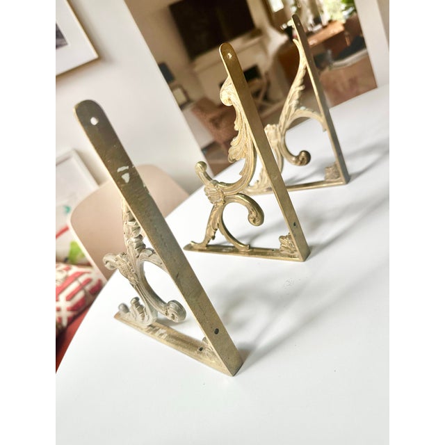 Mid 20th Century Antique Brass Ornate Victorian Leaf 6" X 8" Cistern & Shelf Brackets - Set of 3 For Sale - Image 5 of 12