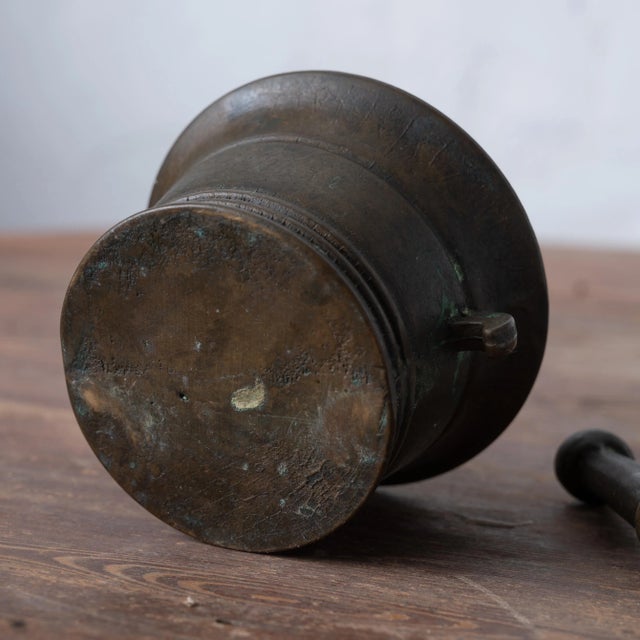 18th Century Italian Bronze Mortar & Pestle For Sale - Image 5 of 5