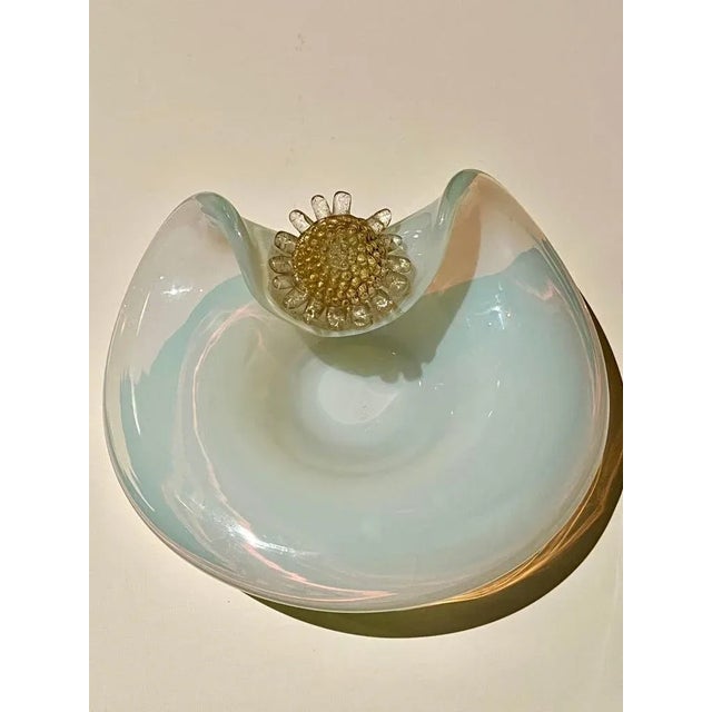Opaline Murano Dish or Bowl with 24k Gold Flower Detail For Sale In Los Angeles - Image 6 of 10