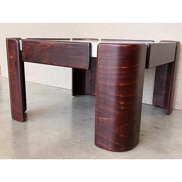 Mid-Century Modern Coffee Tables with Curved Legs and White Top, 1950s, Set of 2 For Sale - Image 6 of 9