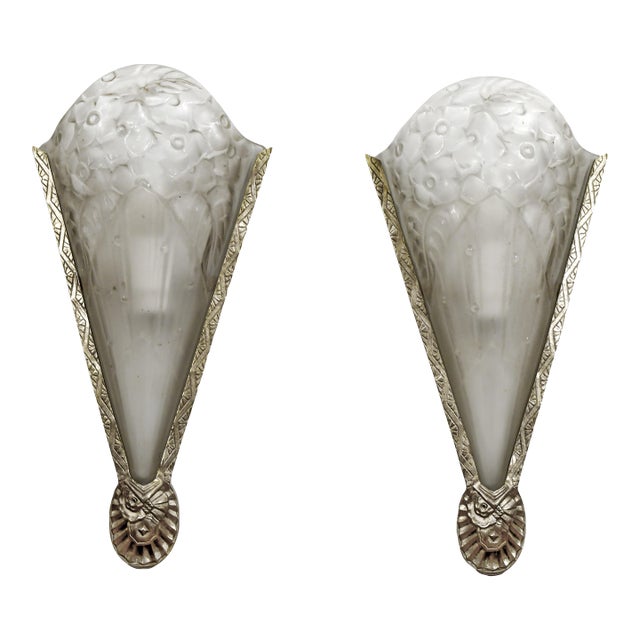 French Art Deco Ejg Floral Slip Shades Wall Sconces 1930s - A Pair For Sale