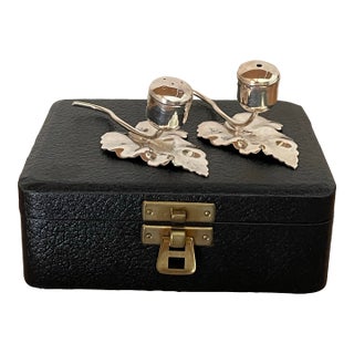 Antique Leaf Design Silver Plated Salt and Pepper Shakers in Satin Lined Case - 3 pcs For Sale