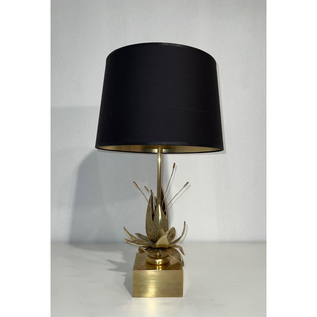 This beautiful water lily table lamp is made of bronze and brass. It is a French work attributed to Maison Charles. Circa...
