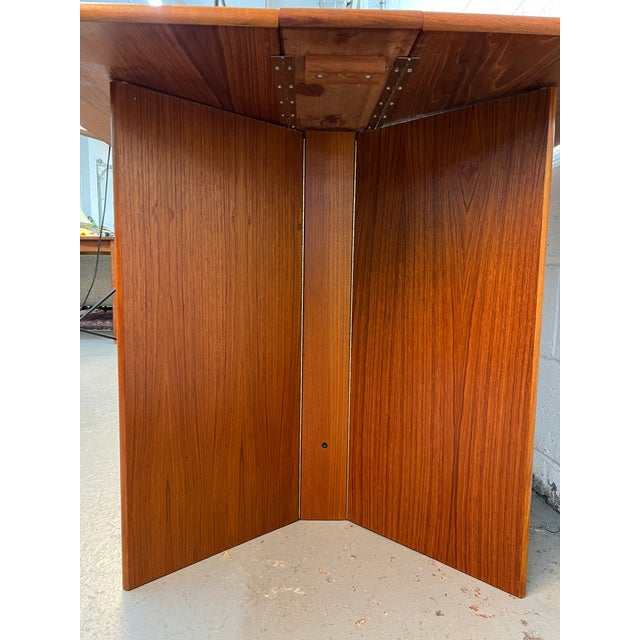 Mid-Century Teak Drop Leaf Dining Table by Nordisk Andels-Eksport of Denmark For Sale In New York - Image 6 of 17
