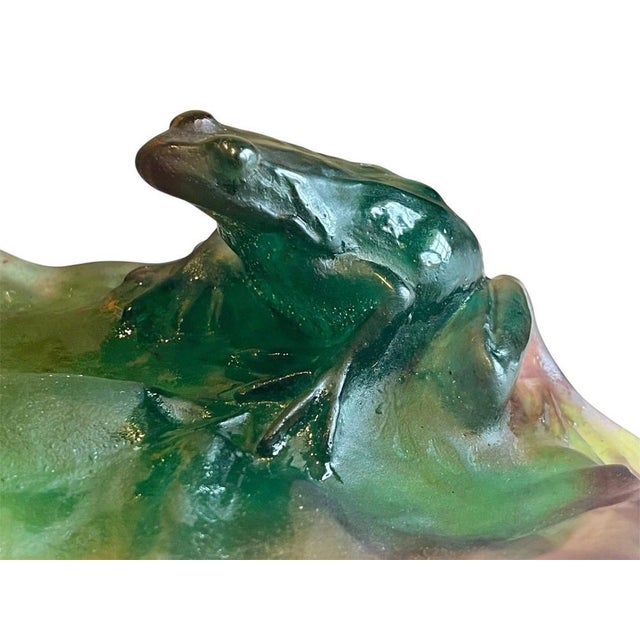 Artist: Daum France Period: 20th century Style: Art Nouveau Condition: Excellent condition Material: Glass paste Length:...