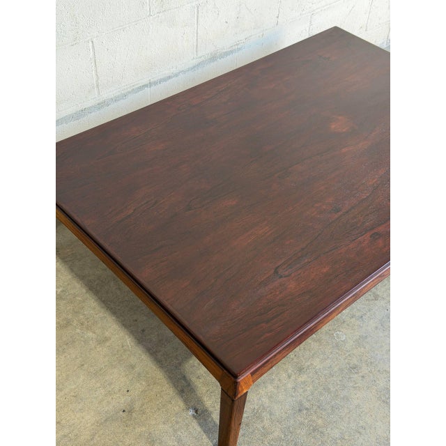 Large Danish Mid-Century Modern Rosewood Coffee Table — Vintage Scandinavian Design 1960s For Sale - Image 4 of 10