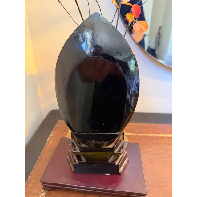 Japanese Carved Wood Buddha With Gold Leaf & Black Lacquer Mid-20th Century For Sale - Image 11 of 12