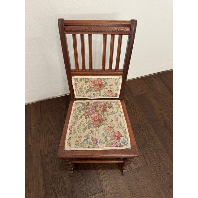 Early 20th Century Antique Victorian Rocking Chair With Floral Fabric For Sale - Image 4 of 10