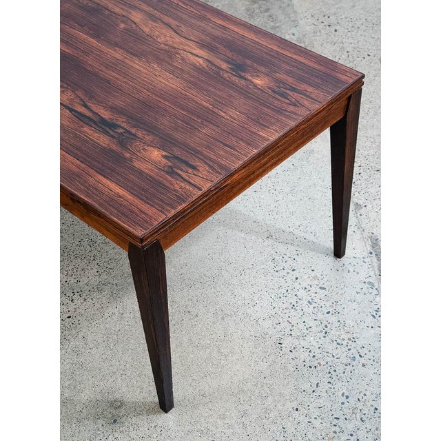 1960s Mid Century Danish Modern Coffee Table Rosewood Leaf Black Surfboard Rectangle For Sale In Sacramento - Image 6 of 12