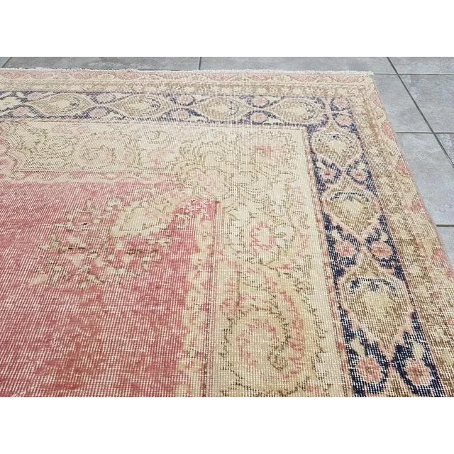 Light Pink 1960s Oversize Madalion Vintage Area Rug For Sale - Image 8 of 9