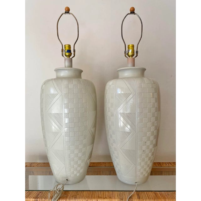 Cream Pair of Casual Lamps of California 1988 Etched Post Modern Ceramic Lamps For Sale - Image 8 of 12