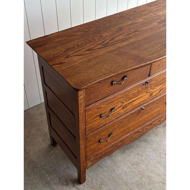 Antique Oak Chest of Drawers, Late 19th Century For Sale In Greensboro - Image 6 of 15