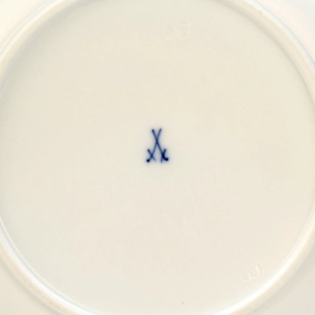 Set of 12 Antique Meissen Porcelain Reticulated Cabinet Plates With Cherubs For Sale - Image 10 of 13