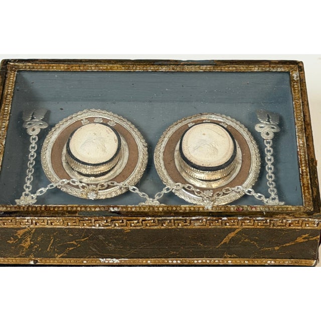 19th C. Italian Grand Tour Intaglio Plaster Medallion & Gilt Marbled Leather Box For Sale - Image 4 of 13