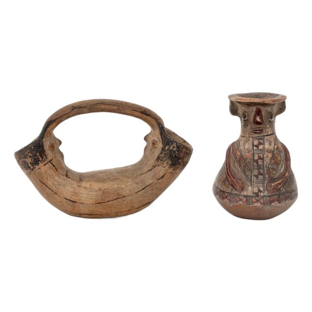 Pre-Columbian Pottery Vessels, 2 For Sale