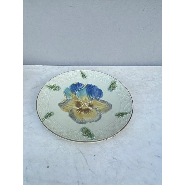 Art Nouveau French Majolica Pansy Plate Circa 1880 For Sale - Image 3 of 4