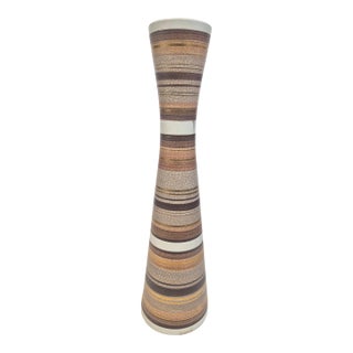 Sascha Brastoff Hourglass Vase For Sale