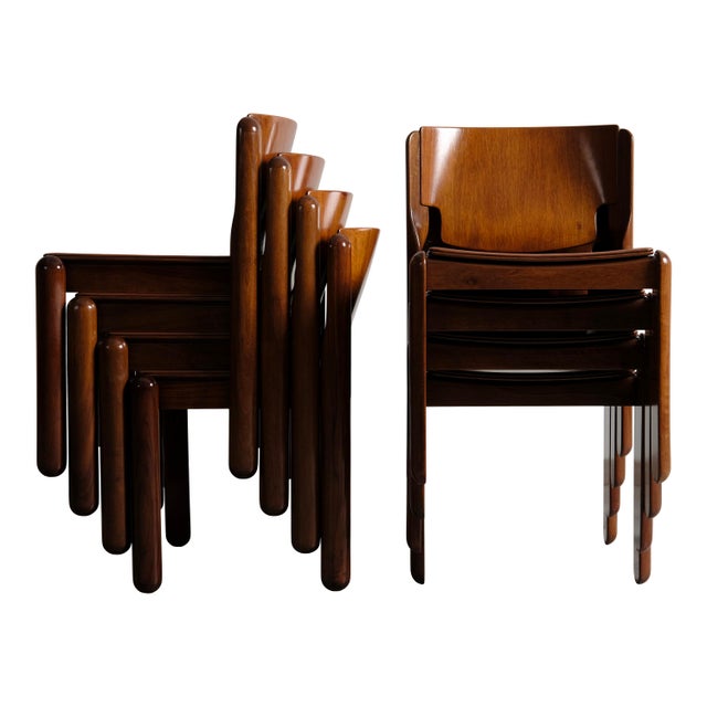 Vintage Model 122 Dining Chairs in Walnut by Vico Magistretti for Cassina, 1968, Set of 8 For Sale - Image 6 of 18