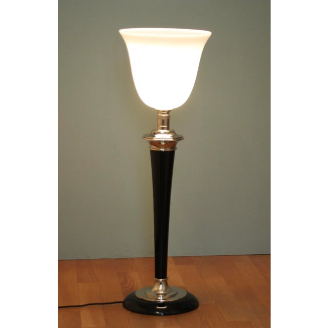 This original "lamp Mazda" is a table or desk lamp. It was designed and manufactured by the well -known company Mazda...