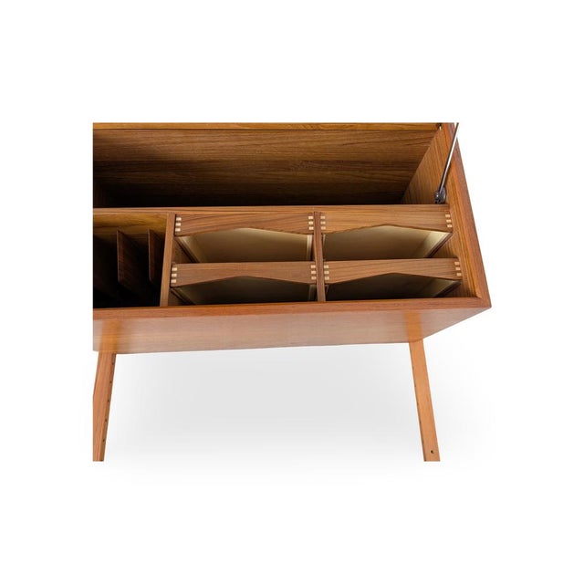Brown Mid-Century Royal System Bookshelf by Poul Cadovius for Cado3 For Sale - Image 8 of 9