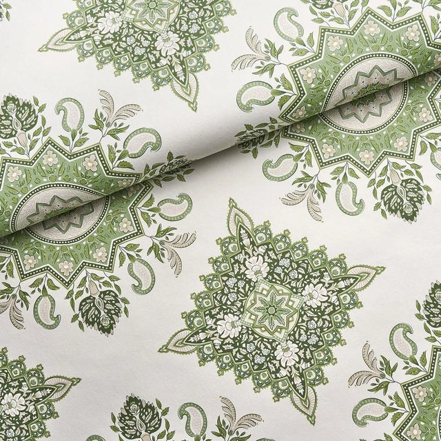 Schumacher Sample - Schumacher x Mark D. Sikes Montecito Medallion Wallpaper in Leaf Green For Sale - Image 4 of 6