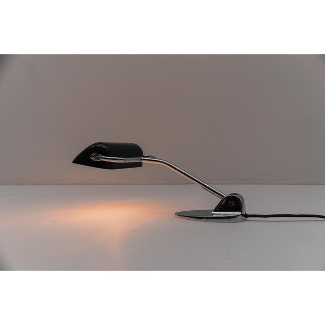 Metal Bauhaus Chrome and Green Enamel Banker Lamp by Jacobus, 1930s For Sale - Image 7 of 18