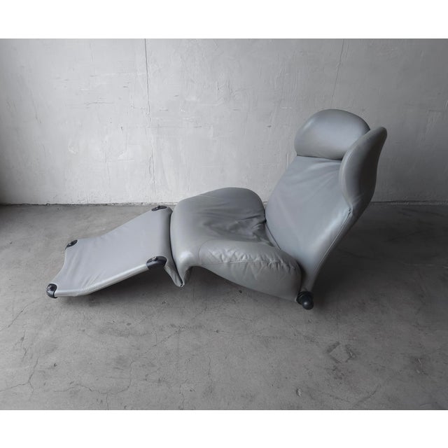 1980's "Wink" Lounge Chair by Toshiyuki Kita for Cassina For Sale - Image 10 of 16