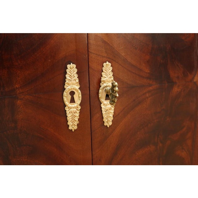 Vintage Burl Mahogany Sideboard, 1930s For Sale - Image 18 of 18