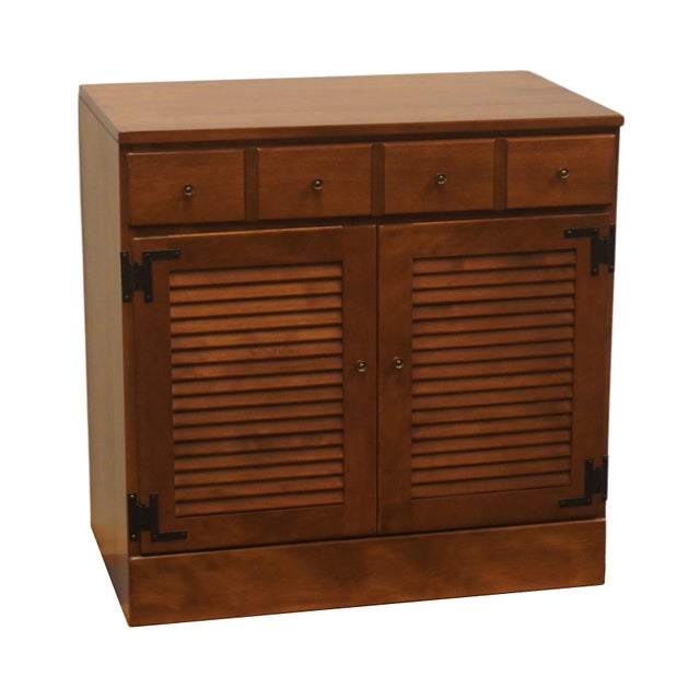 American Ethan Allen Heirloom Nutmeg Maple CRP Custom Room Plan 30" Shutter Door Cabinet 10-4511 For Sale - Image 3 of 12