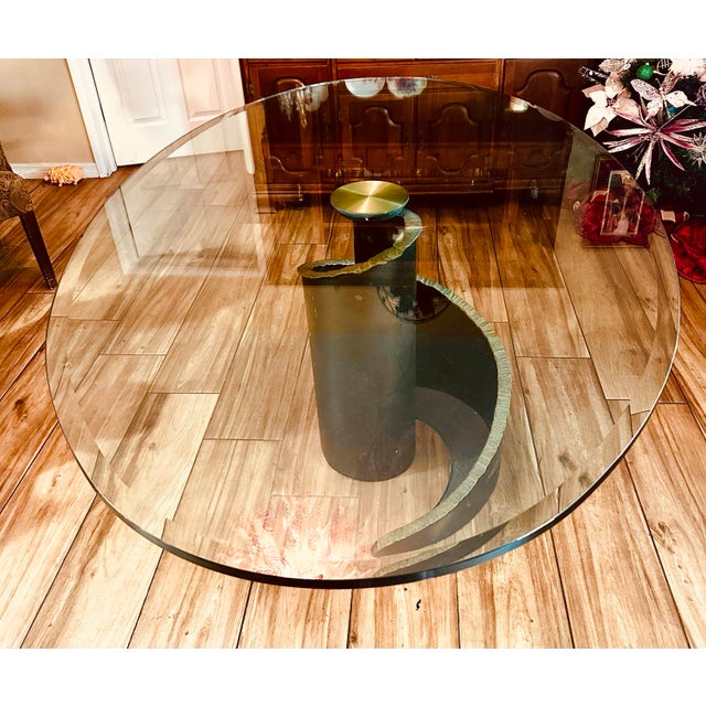 Roche Bobois 1990s Brutalist-Style Glass and Bronze Dining Table by Barilone for Roche Bobois For Sale - Image 4 of 9