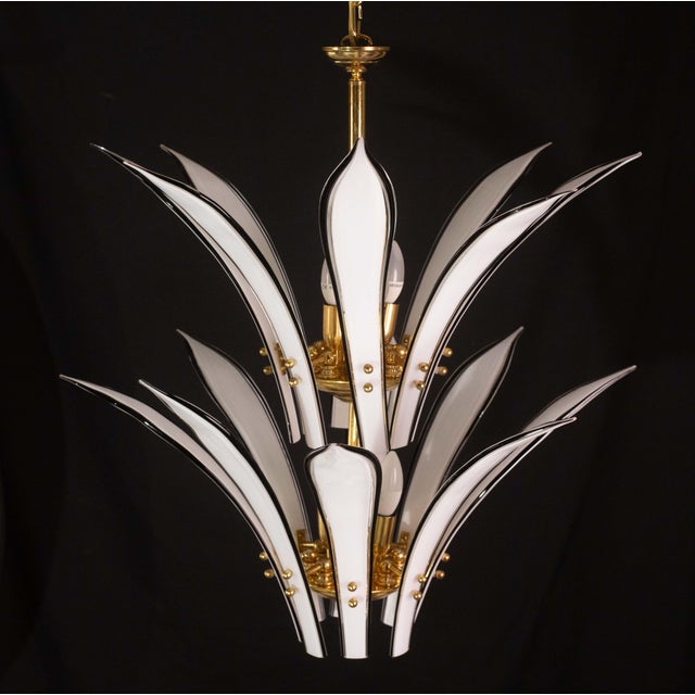 White Vistosi "Palms" Murano Glass Style Chandelier, 1970 For Sale - Image 8 of 12