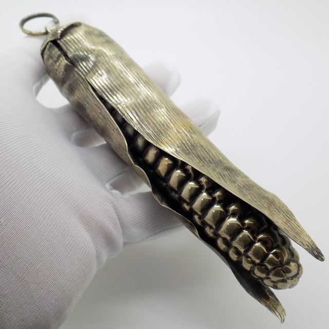 A life-size masterpiece from 1960s/1970s Milano, crafted in Continental Silver (800/000) with the Italian Silversmith...