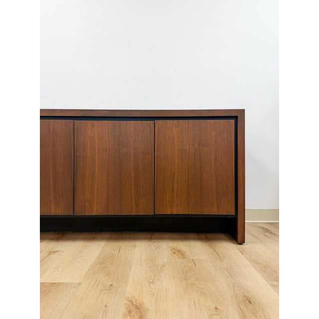 Dillingham MCM Credenza Vintage Long Sideboard Buffet Tv Stand Media Console For Sale In Tampa - Image 6 of 15