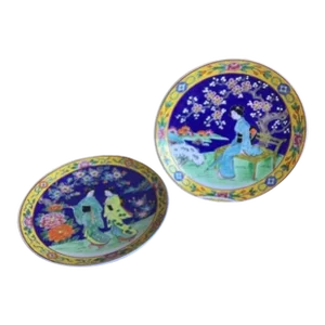 Vintage Lot of 2 Japanese Meiji Yamatoku Style Geisha Enamel Porcelain Plates