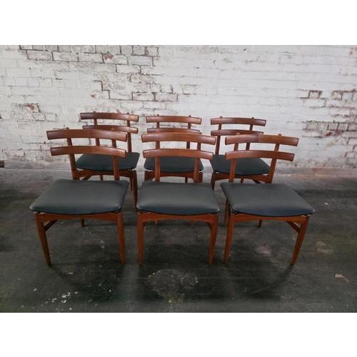 Mid-Century Danish Teak Model 30 Dining Chairs from Poulm Hundevad, Set of 6 For Sale - Image 3 of 7