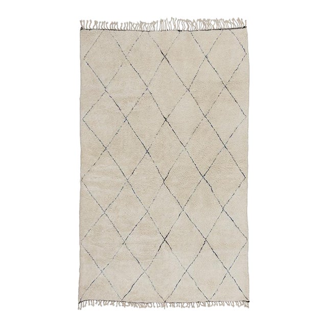 Diamond Trellis Hand-Knotted Wool Rug | 10'7" X 6'5" | One of a Kind For Sale
