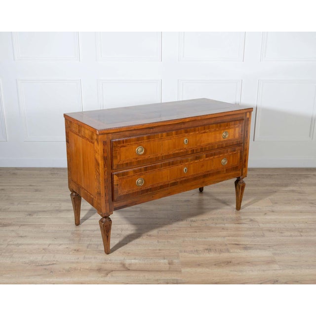 19th Century Neoclassical Inlaid Walnut and Cherry Italian Commode For Sale - Image 4 of 10