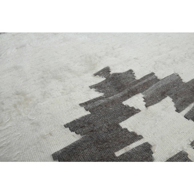 Textile 1970's Turkish Handmade Beige Kilim Rug For Sale - Image 7 of 11