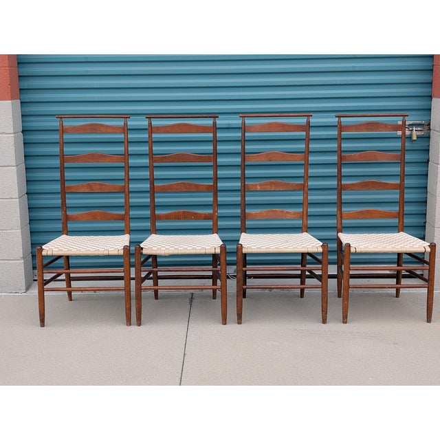 American 1970s Set of 4 Shaker Cherry Ladder Back Dining Chairs in the Style of Nichols & Stone For Sale - Image 3 of 13