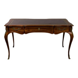 Late 20th Century John Widdicomb Stickley Louis XV Style Writing Desk With Tooled Leather Top For Sale