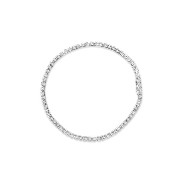 Contemporary 14K White Gold 3.0 Cttw Classic Lab-Grown Diamond Tennis Bracelet (F-G Color, VS2-SI1 Clarity) - 7" Inches For Sale - Image 3 of 5