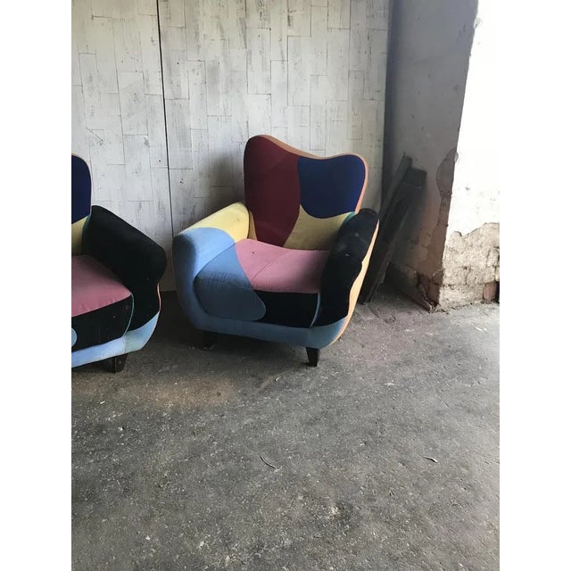 Mid-Century Modern Set of Mid-Century Armchairs in Multicoloured Fabric with Black Painted Legs For Sale - Image 3 of 8