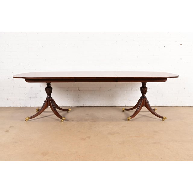 English Kindel Furniture Georgian Mahogany Double Pedestal Extension Dining Table, Newly Refinished For Sale - Image 3 of 15