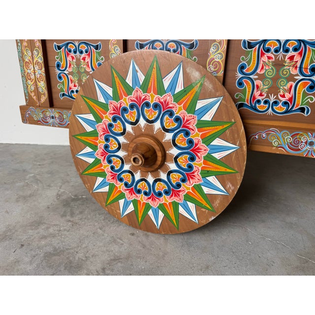Mid-Century Modern Vintage Joaquin Chaverri Costa Rican Folk Art Hand-Painted Ox Cart Bar / Drinks Cabinet For Sale - Image 3 of 12