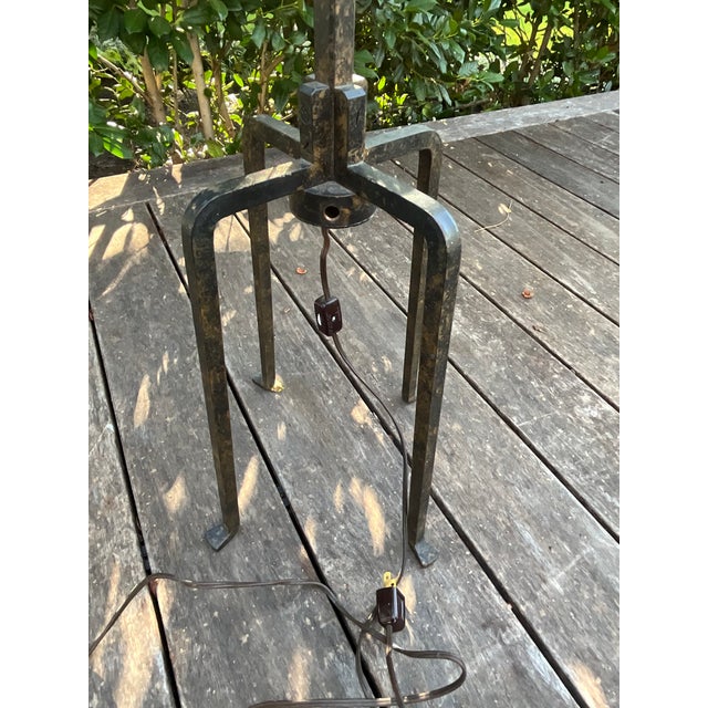 1950s 1950s Tommi Parzinger Sculptural Gilt Steel Floor Lamp For Sale - Image 5 of 7