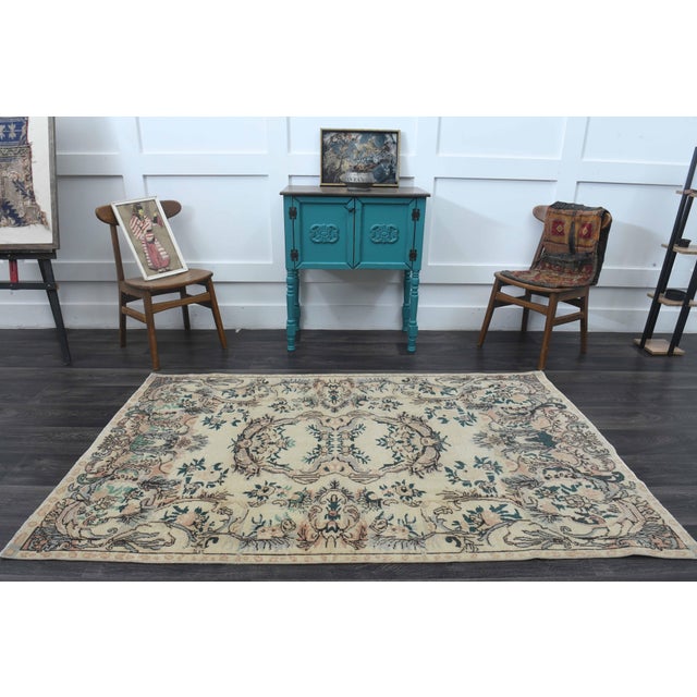 1970s Vintage Handmade Wool Cotton Beige Area Rug For Sale - Image 4 of 11