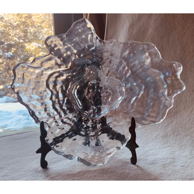 Transparent Set of Four French Iridescent Crystal Organic-Form Plates, Circa 1960s For Sale - Image 8 of 18